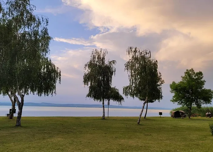 Szemesi Lejlighed Balatonszárszó