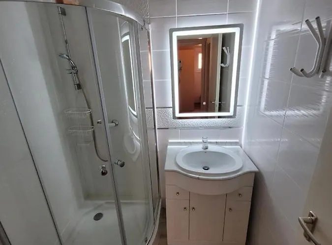Szemesi